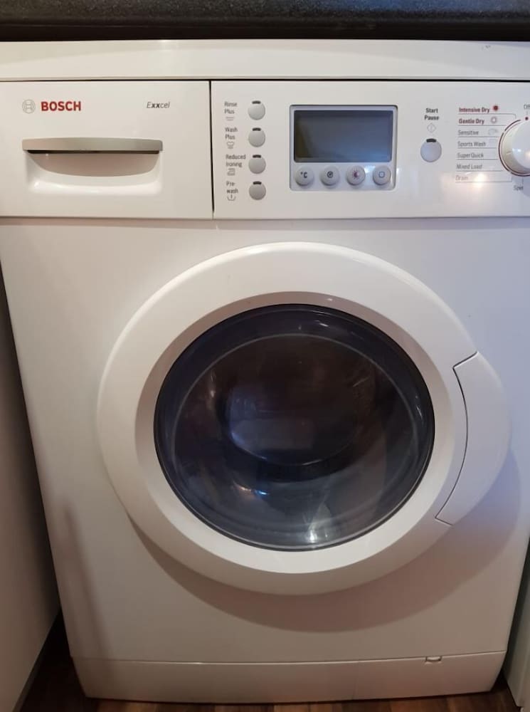Quality Accommodation 32/50