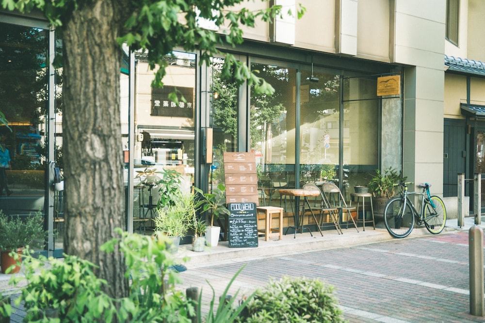 Len Kyoto Kawaramachi Hostel Cafe Bar 2/49