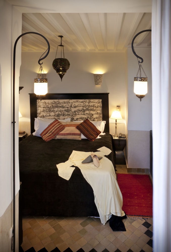 Le Farnatchi 24/59