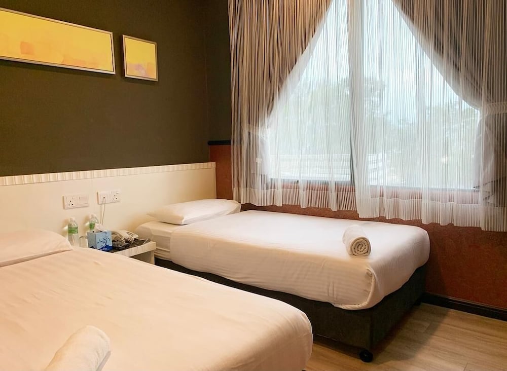 Wang's Hotel Gurney Drive 17/55