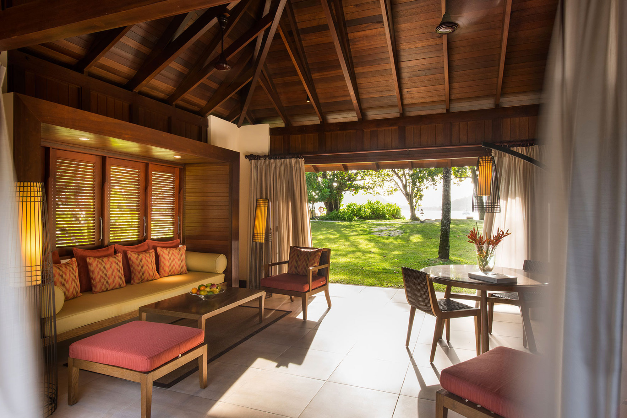 Constance Ephelia Seychelles 40/86