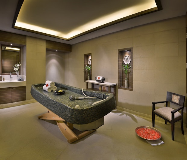 THE LALIT CHANDIGARH 14/33