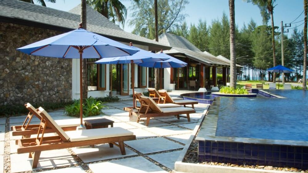 Khao Lak Blue Lagoon Resort 40/42