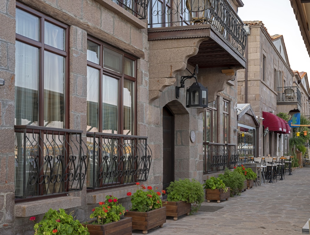 Assos Nazlihan Hotel 64/77