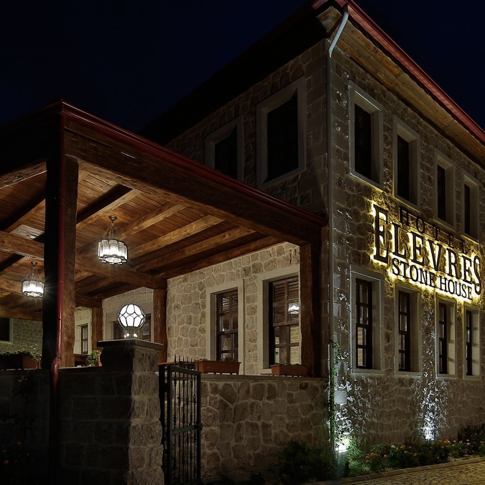 Elevres Stone House Hotel 11/67