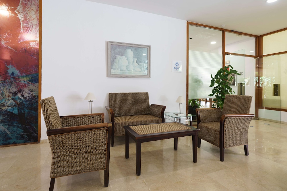 AluaSun Lago Rojo - Adults Only 23/50
