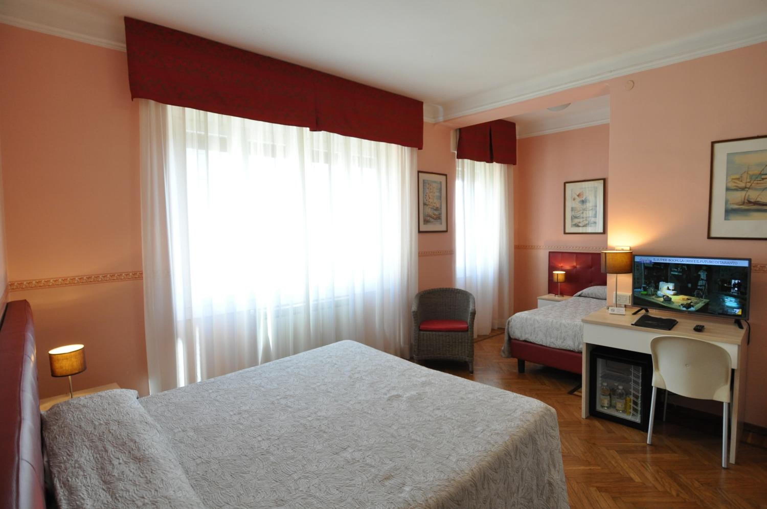 غرفة ثلاثية، Hotel Sole Mare 3/10