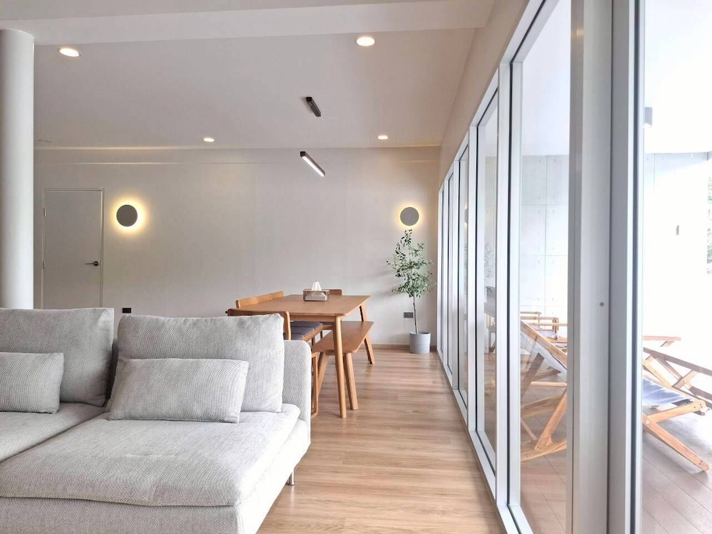 Villa La Flora Kanchanaburi 30/49