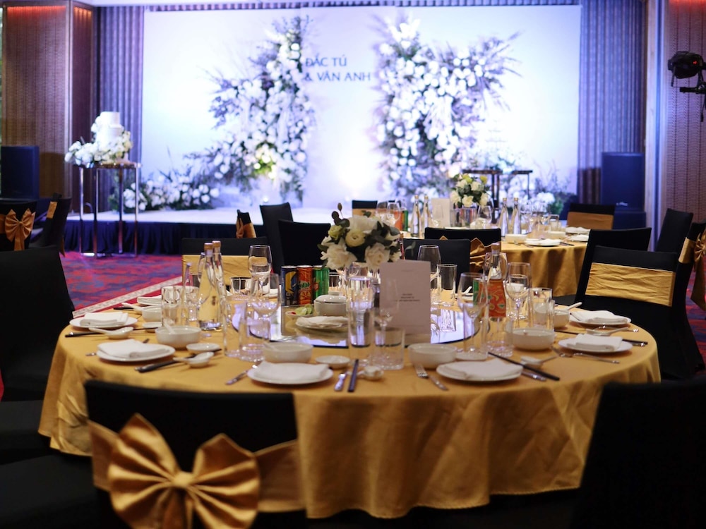 Grand Mercure Hanoi 38/55