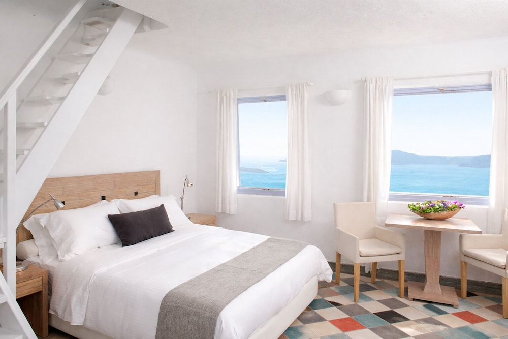 OSTRIA, SUITE