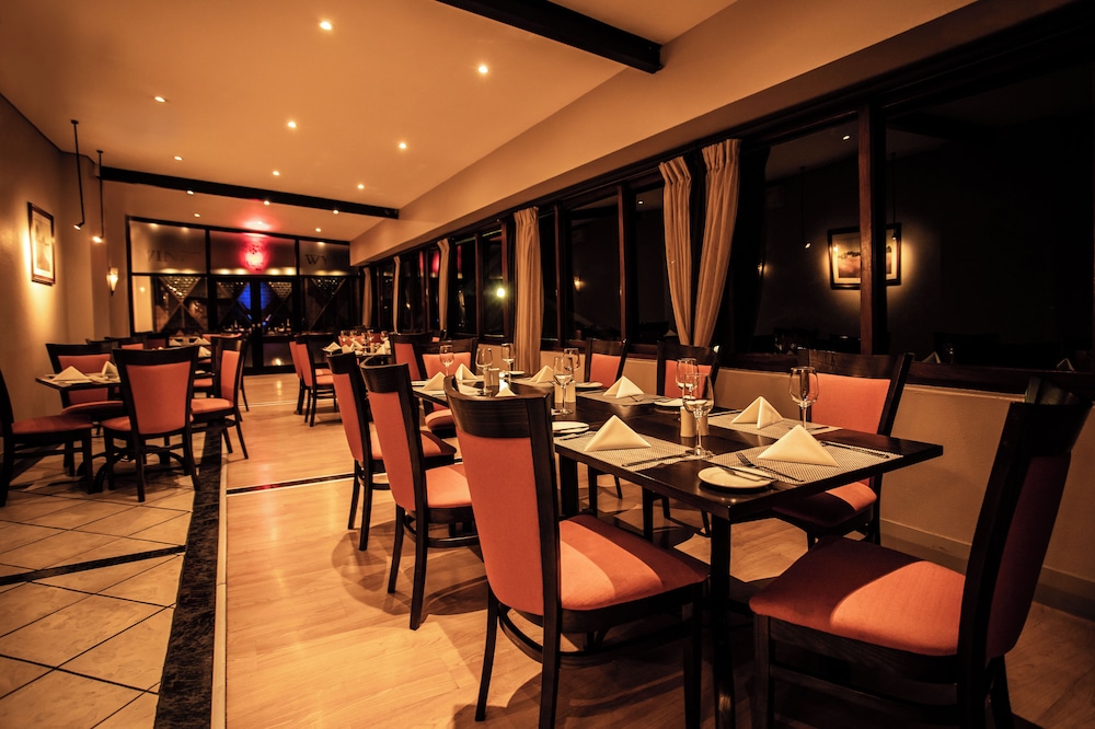 Caledon Hotel Spa And Casino 32/55