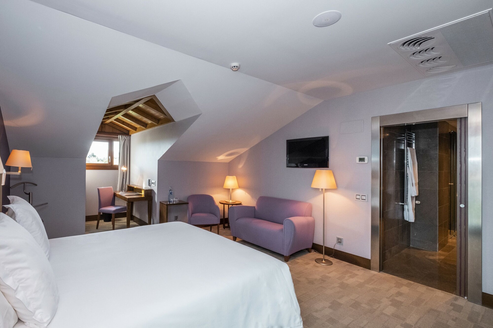 Superior, Double Bed, Attic