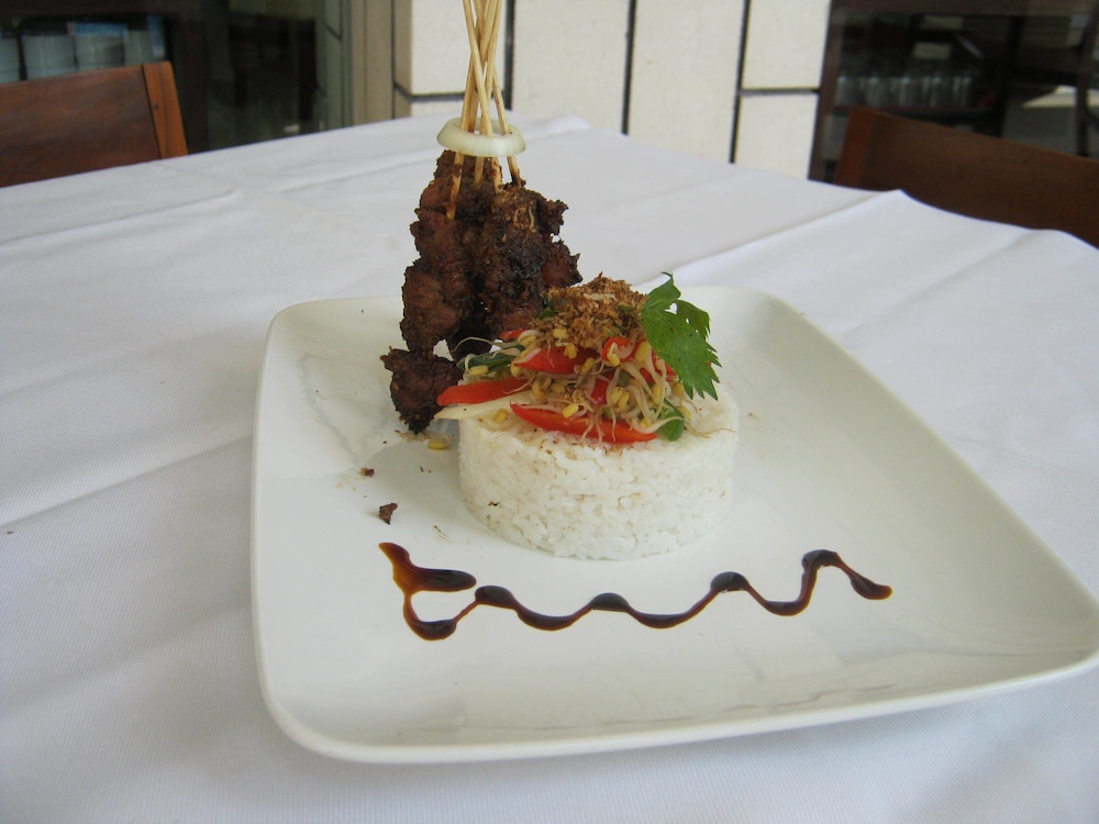 Vrata Hotel Yogyakarta 24/30