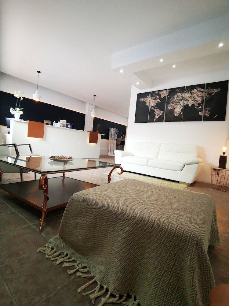 Hostal Balearic 11/20
