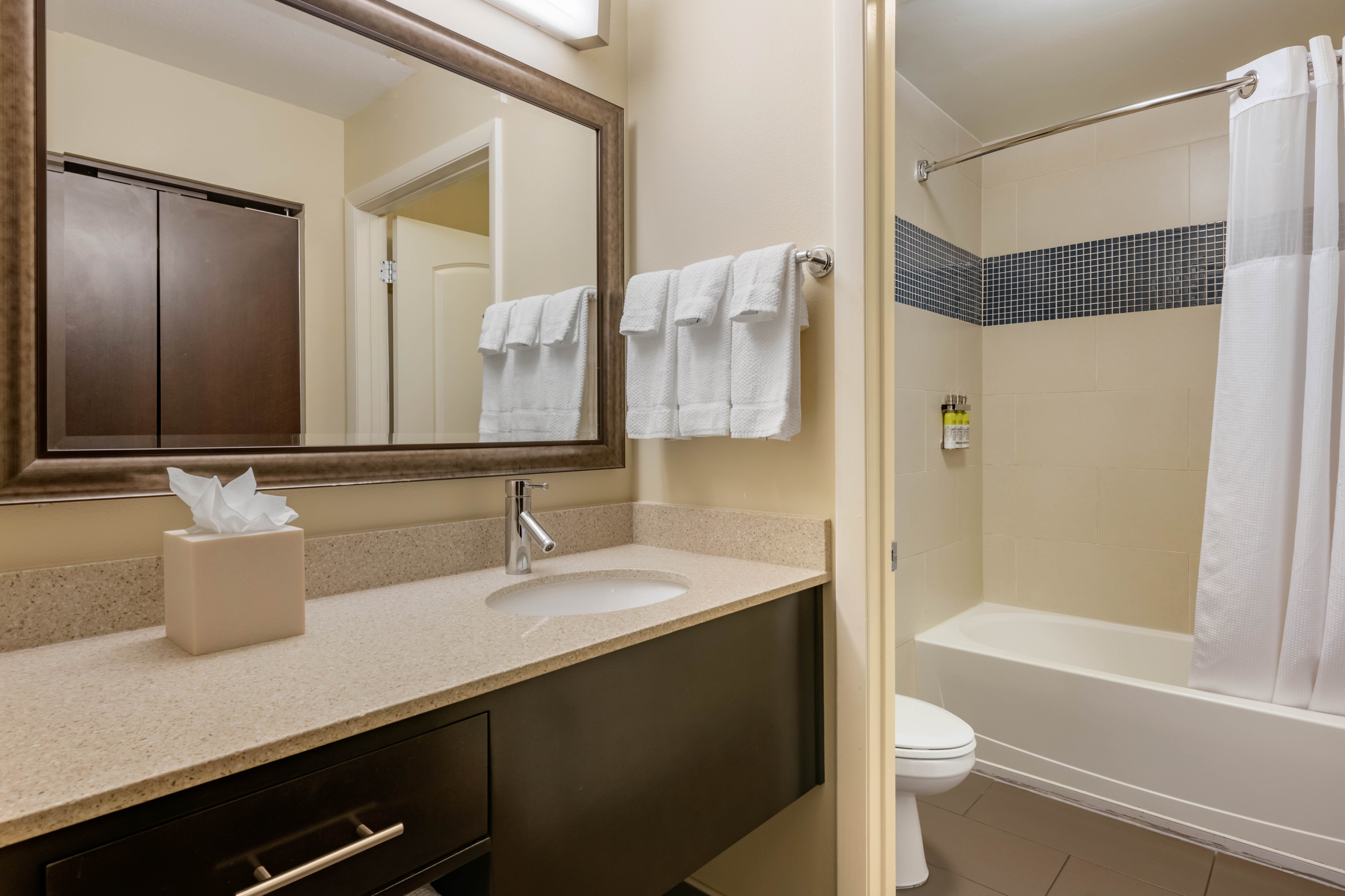 Staybridge Suites St. Petersburg FL 79/79