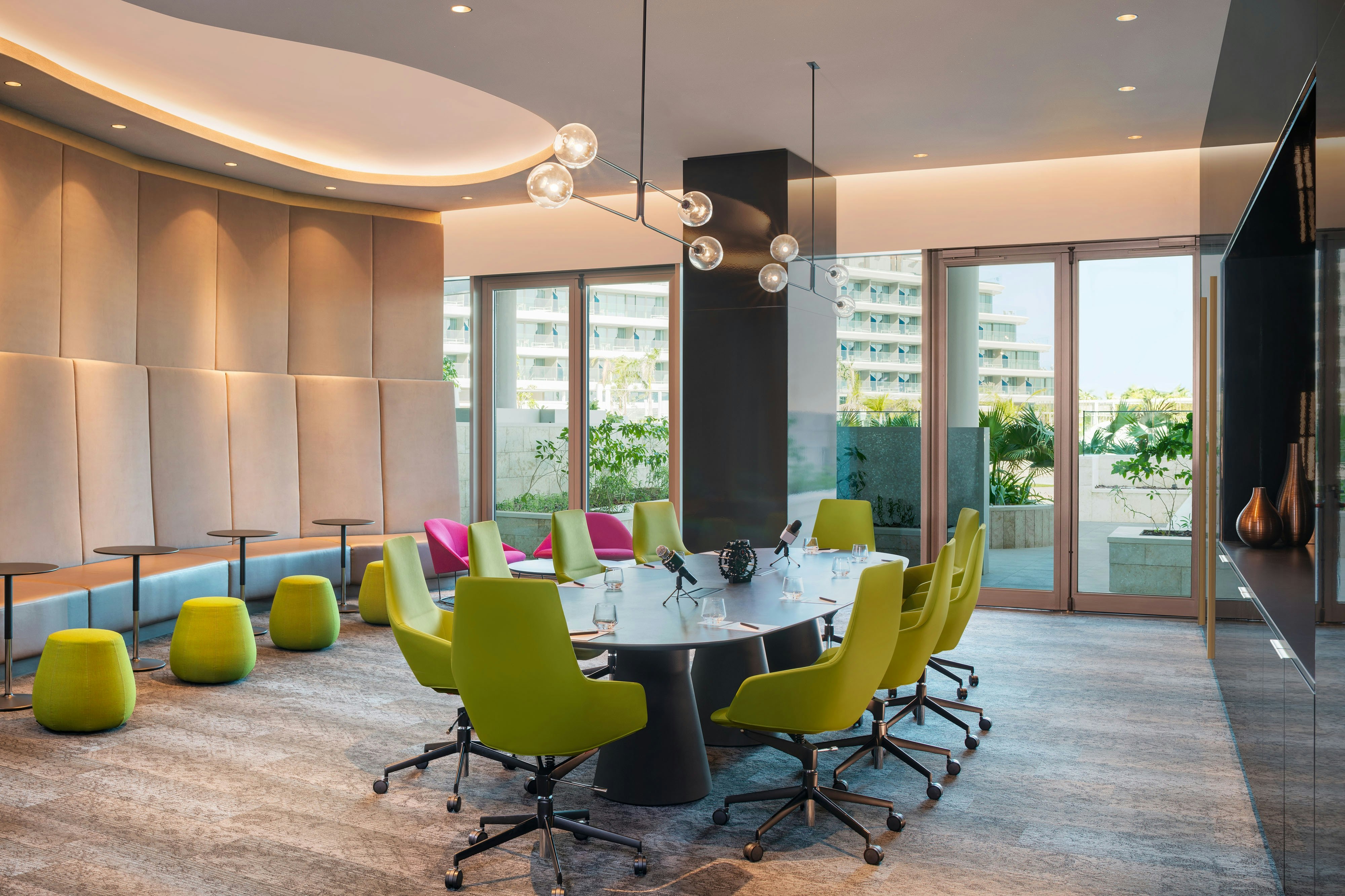 W Dubai – The Palm 51/61
