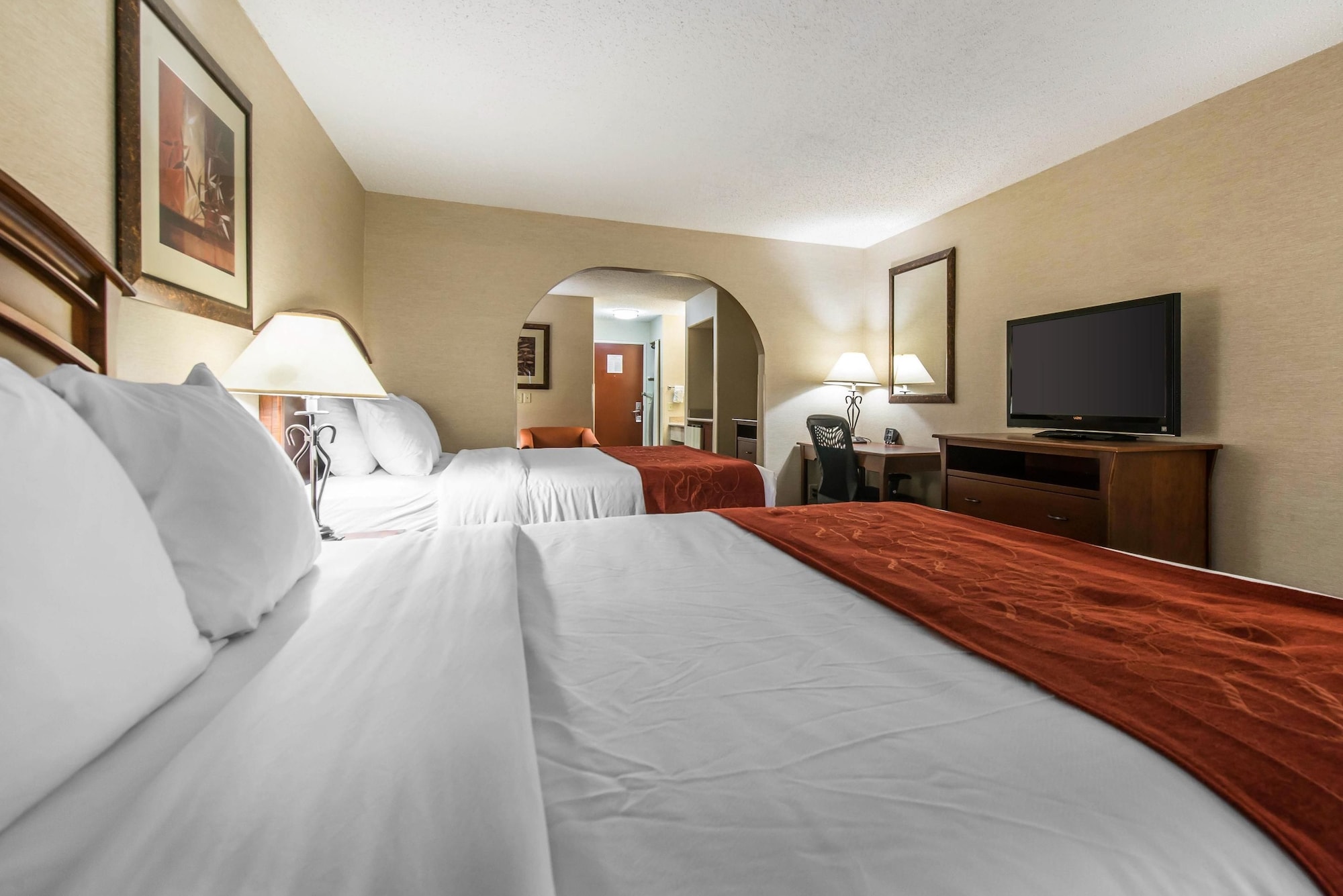 Suite, 2 Queen Beds, Pet Friendly