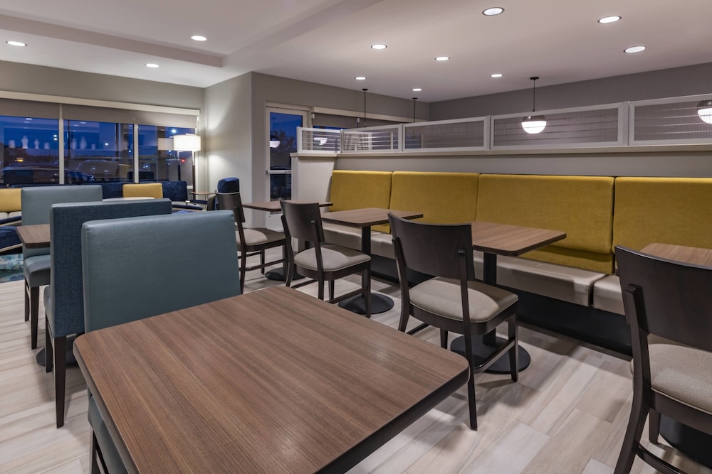 TownePlace Suites by Marriott Leavenworth 37/45