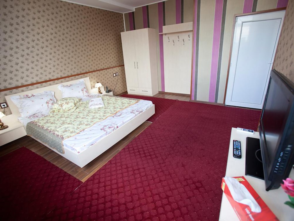 Hotel La Gil 23/50