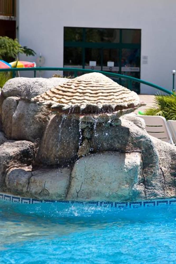 Trakia Plaza Hotel and Apartments 23/27
