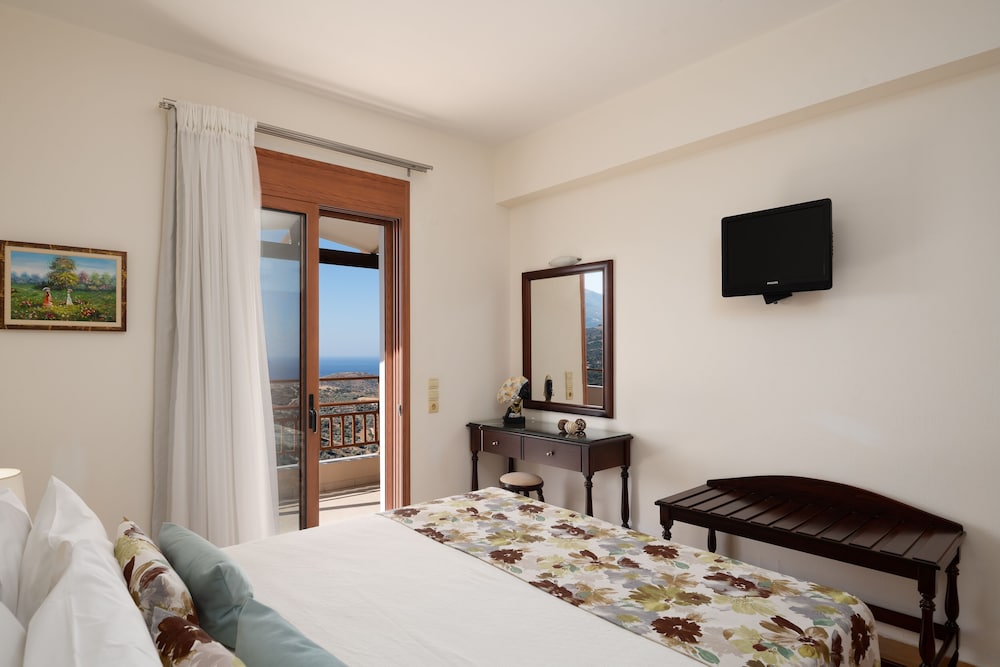 Villas Panagia 8/50