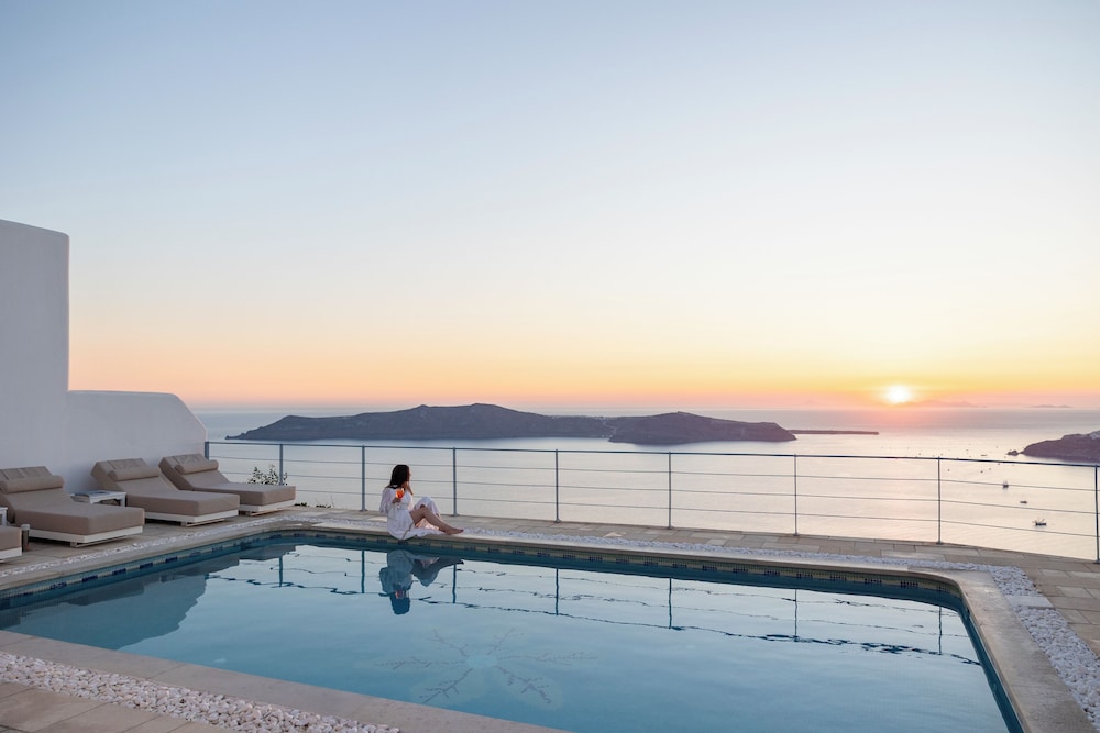 Absolute Bliss Imerovigli Suites 54/63