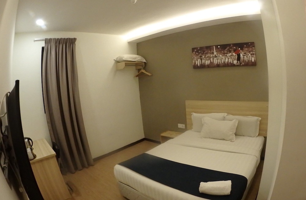 Orange Hotel Sungai Buloh 12/37