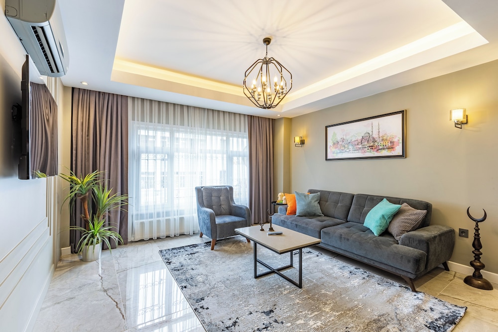 Hotel Seraglio 48/70