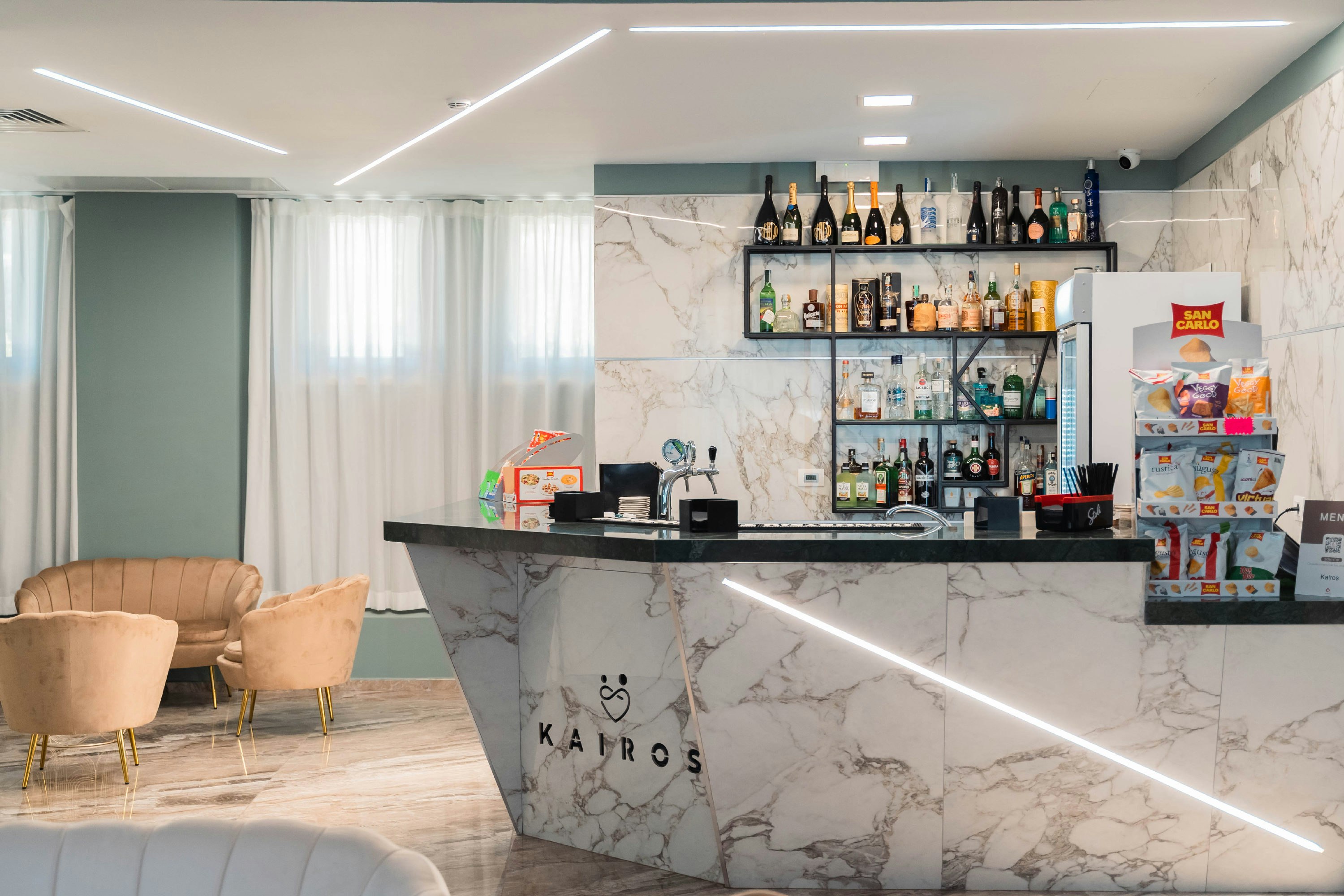 Kairos Hotel 54/58