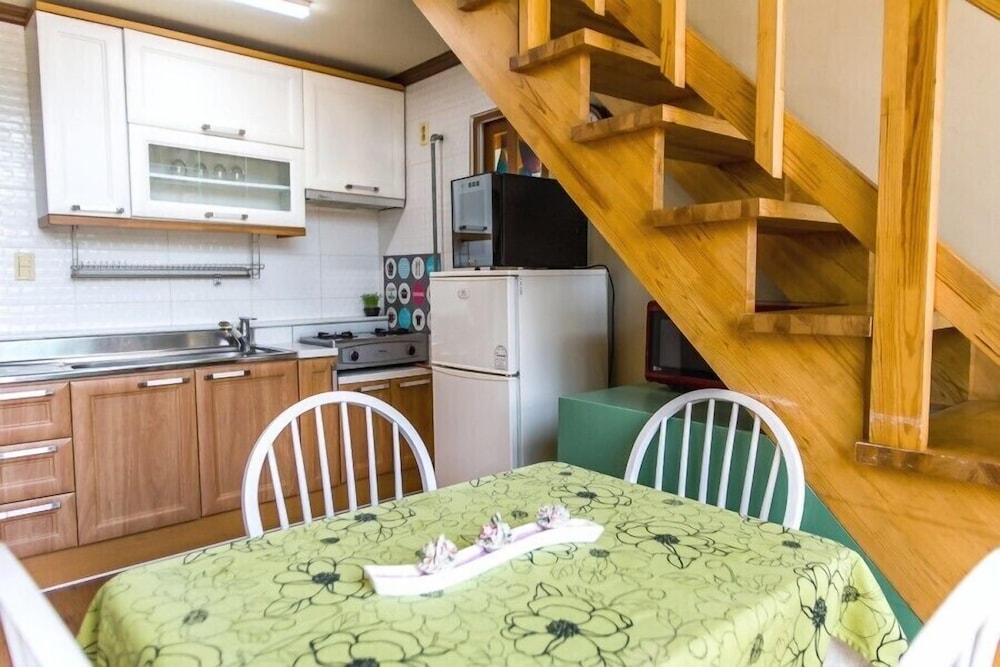 Peongcang Sunny Junny Pension 40/50
