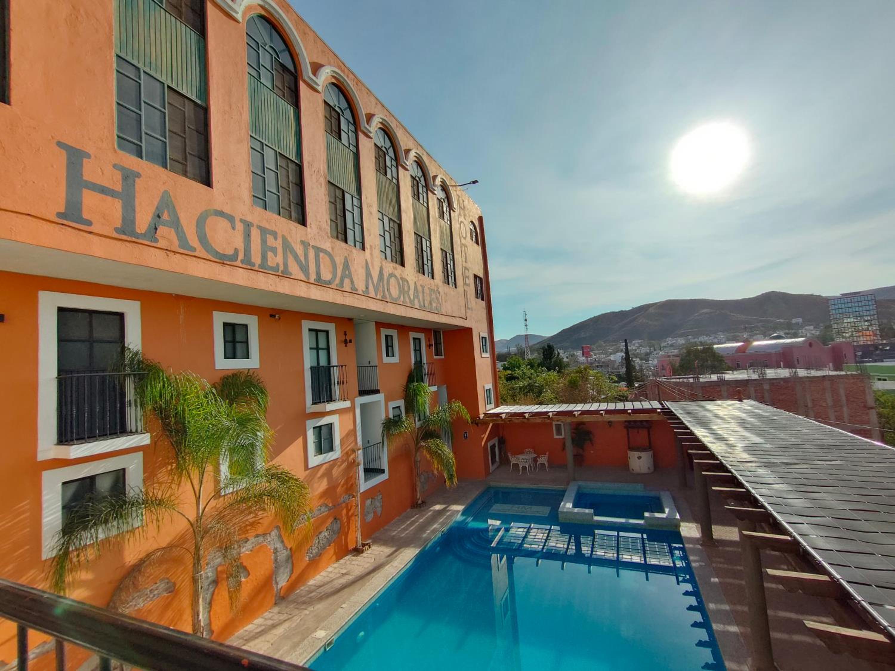 Hotel Hacienda Morales 2/50