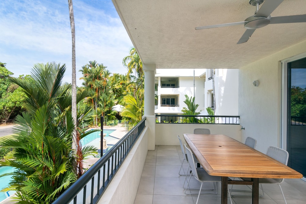 Mandalay Luxury Beachfront Apartments 6/59