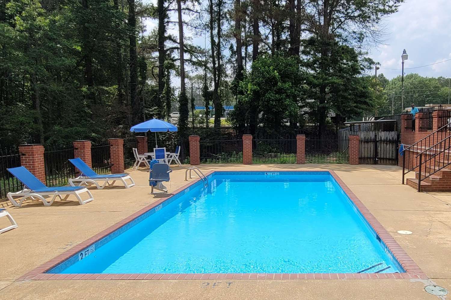 Econo Lodge Kosciusko MS 25/25
