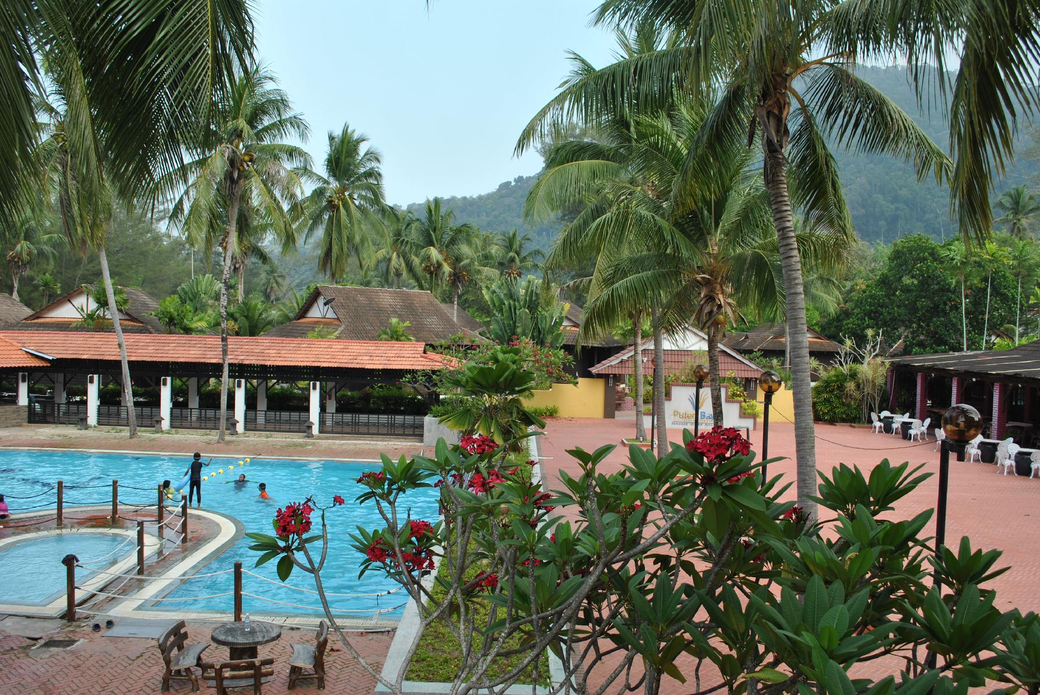 Puteri Bayu Beach Resort 36/42