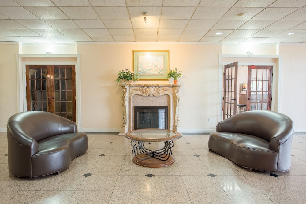 Bossier Inn And Suites 10/18