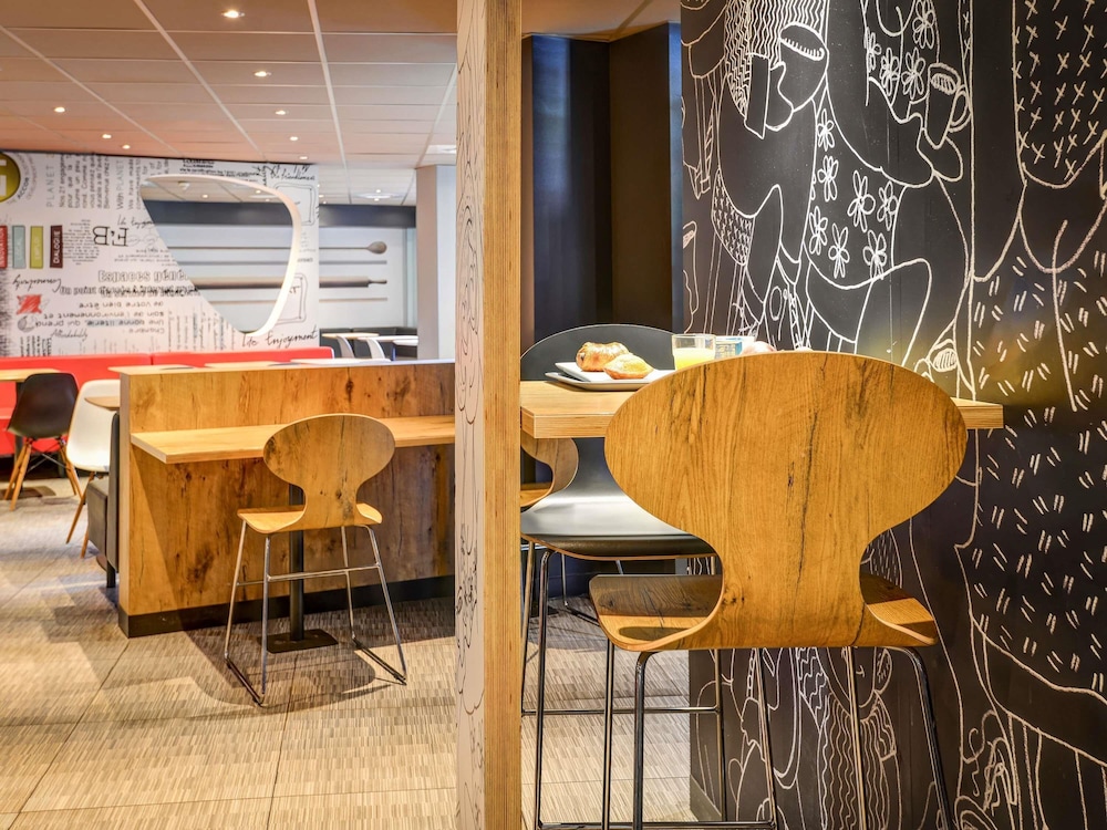 Ibis Budget Orly Chevilly Tram 7 9/47