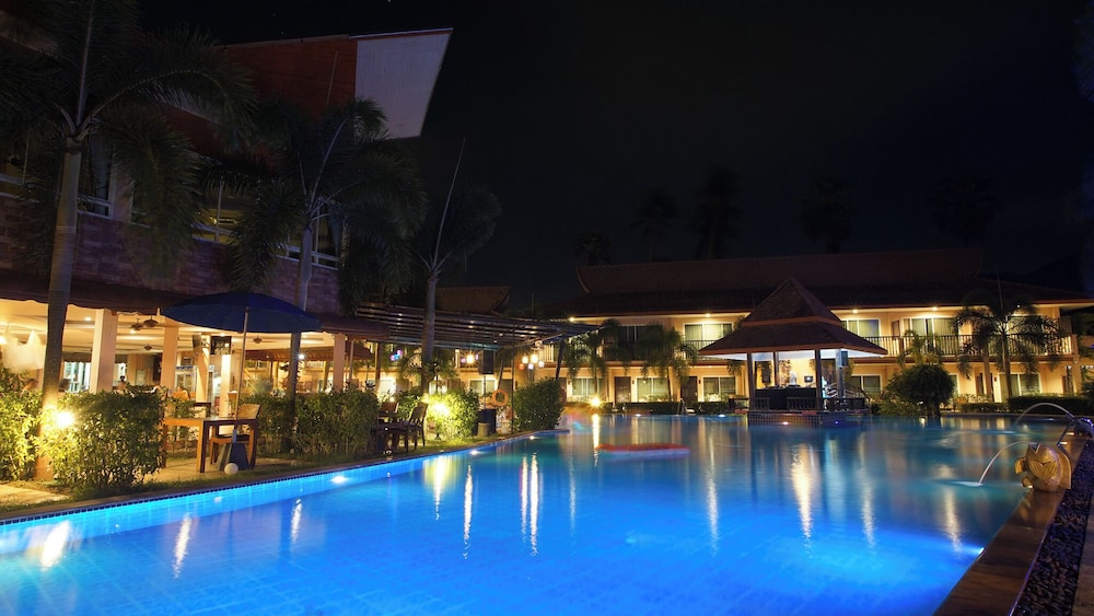 Chivatara Resort And Bangtao Beach Resort Phuket 61/66