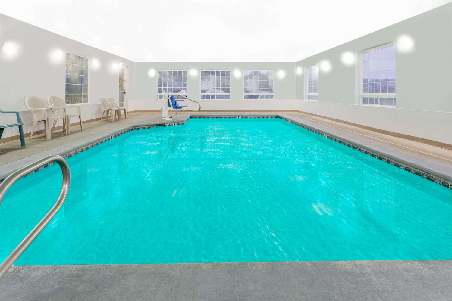 Days Inn by Wyndham Ocean Shores 4/9