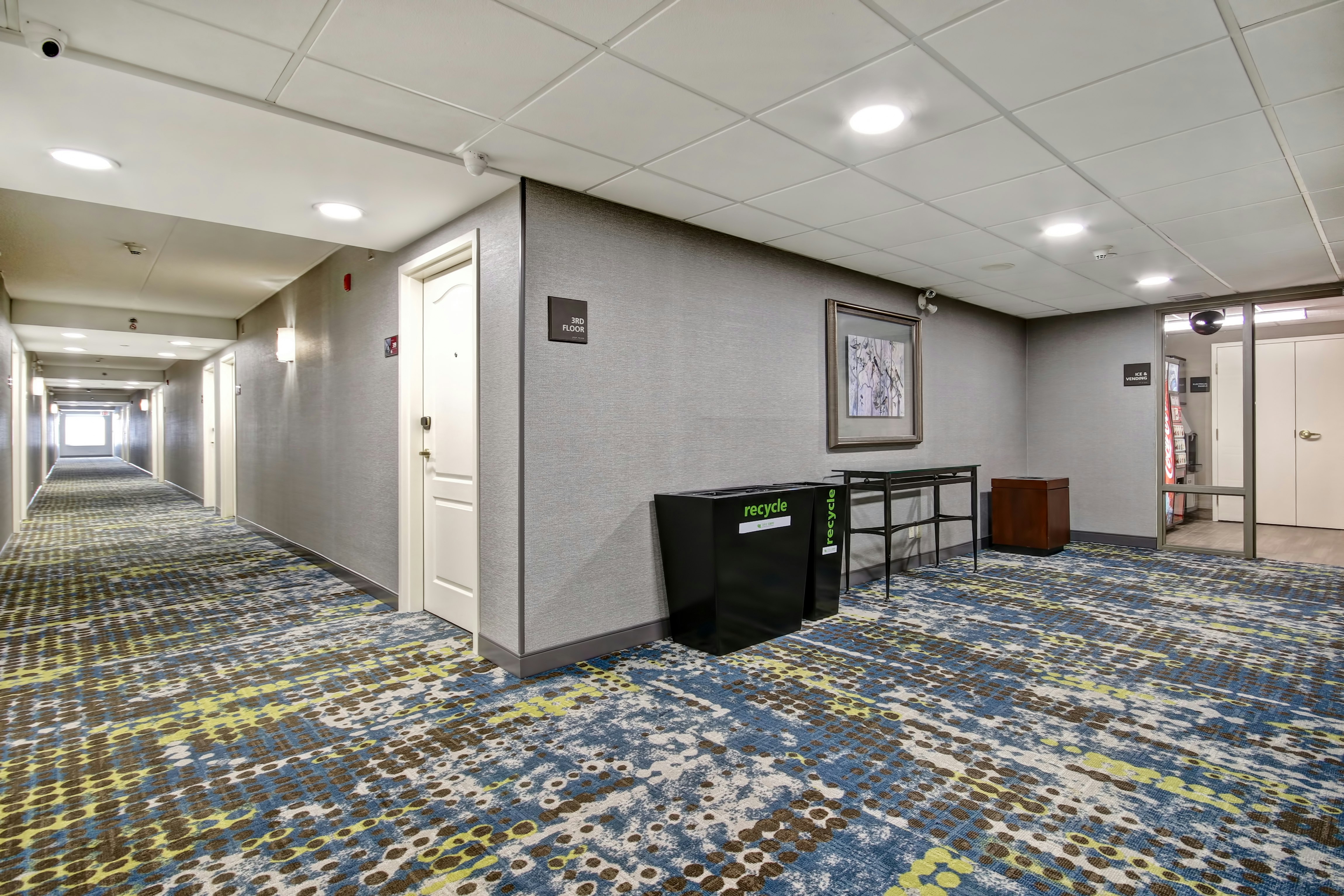 Hampton Inn and Suites by Hilton Guelph 56/58