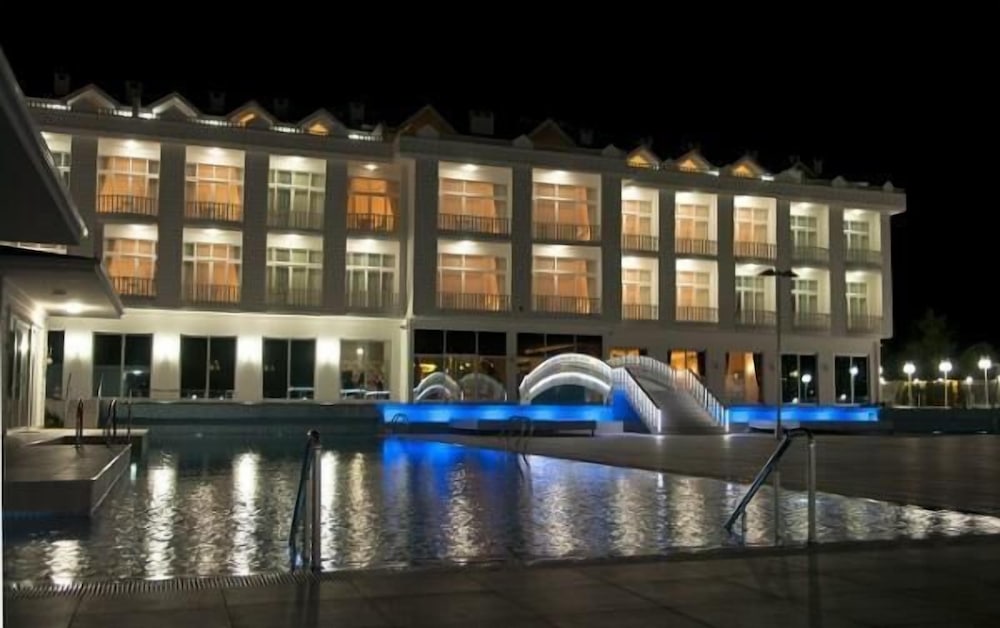 The Green Oasis Hotel Spa 2/47