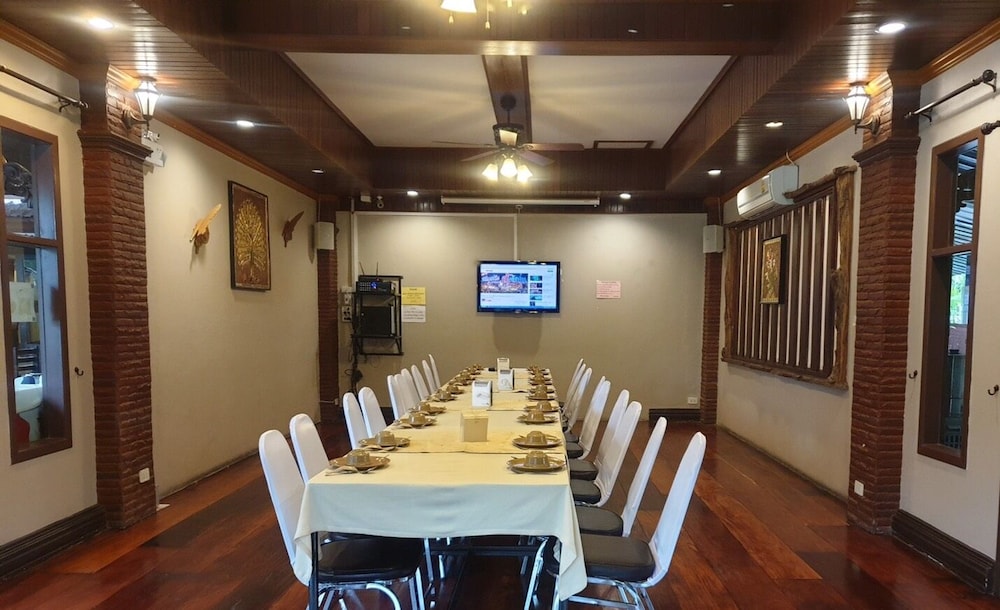 Kong Garden View Resort 57/63