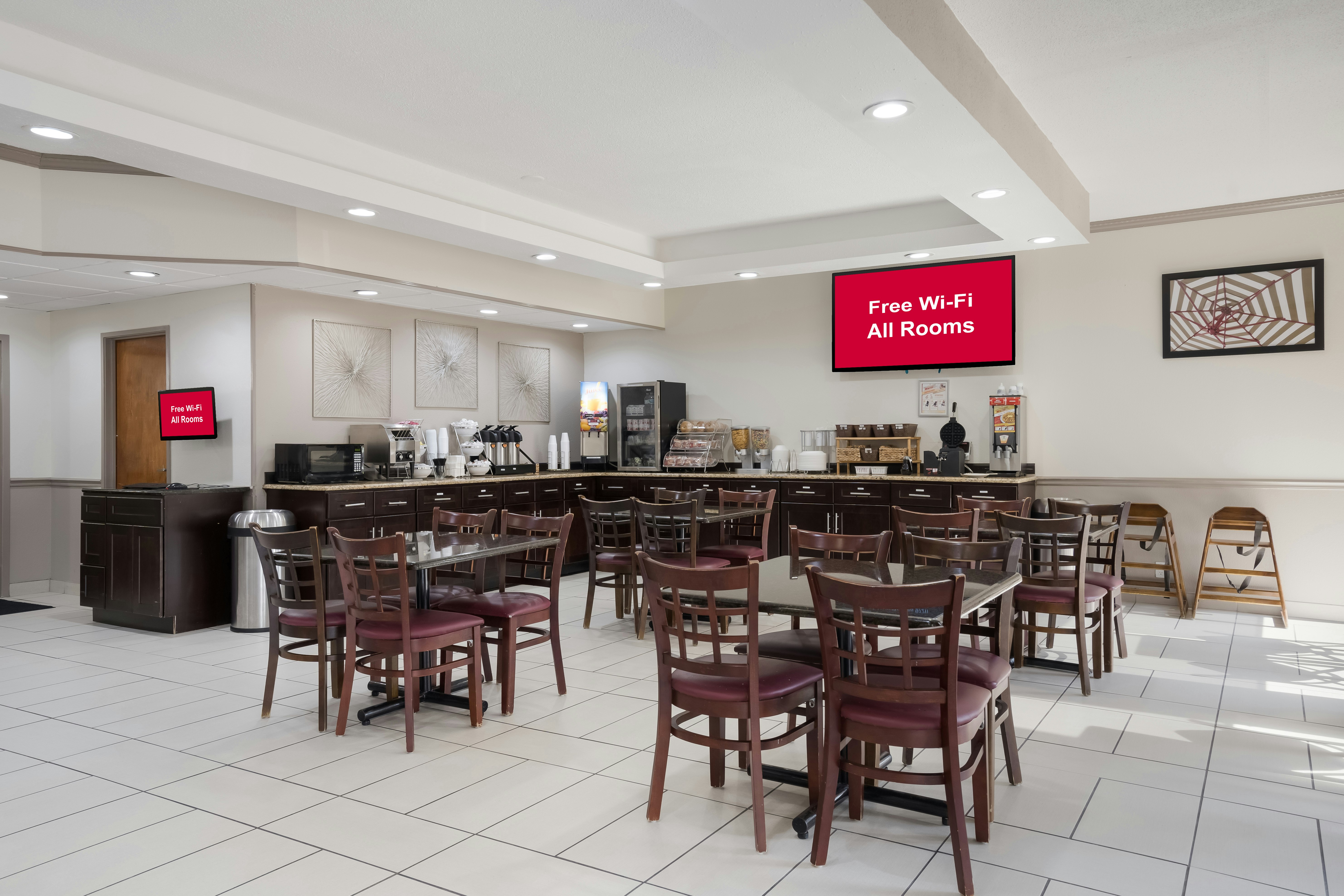 Red Roof Inn Suites Jacksonville Nc 42/53