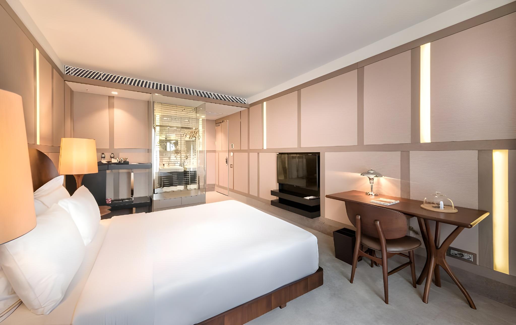 Standard, Double or Twin Bed
