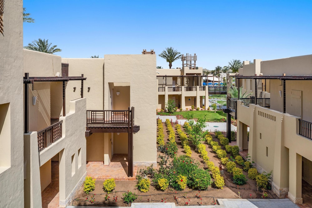 Pickalbatros Sands Port Ghalib 7/69