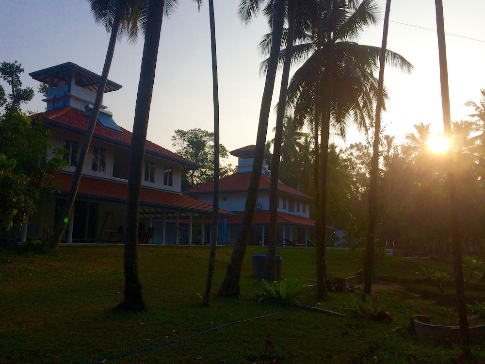 Anuhas Airport Villas 38/44