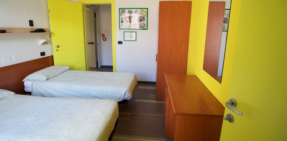 Hotel Morfeo - Young People Hotels - Adults Only 8/64