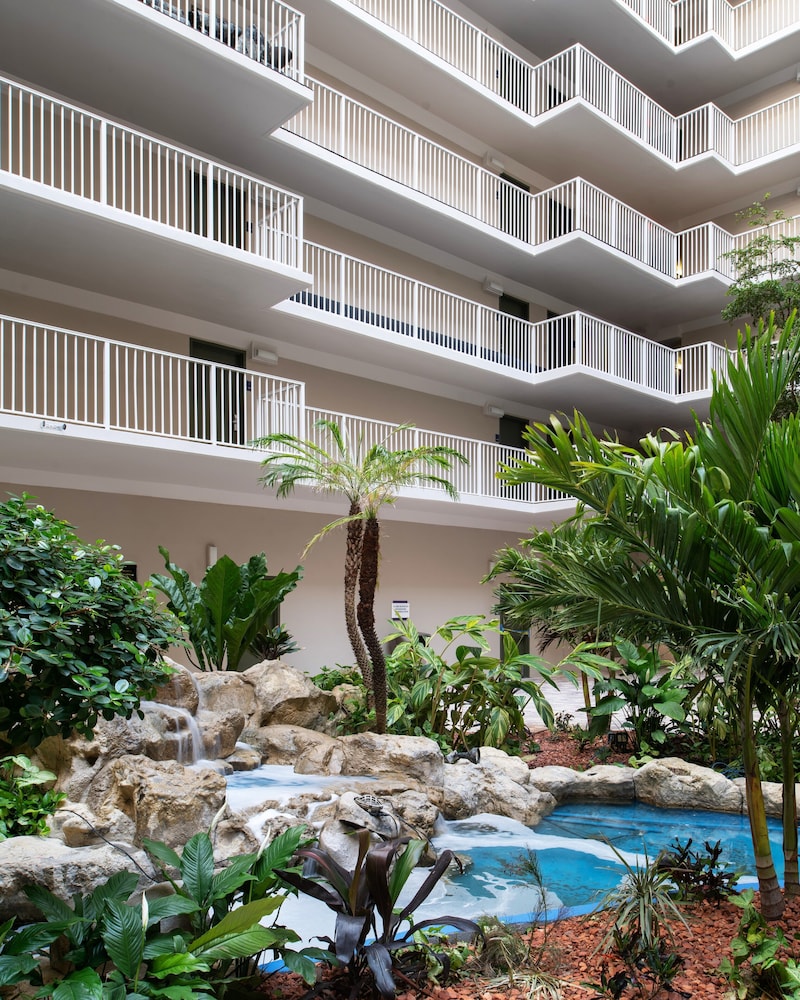 Wyndham I-Drive Avanti Resort & Conference Center 9/67