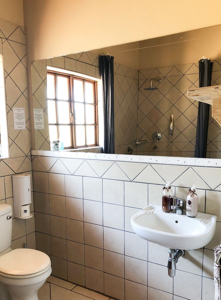 Buyskop Lodge 48/50