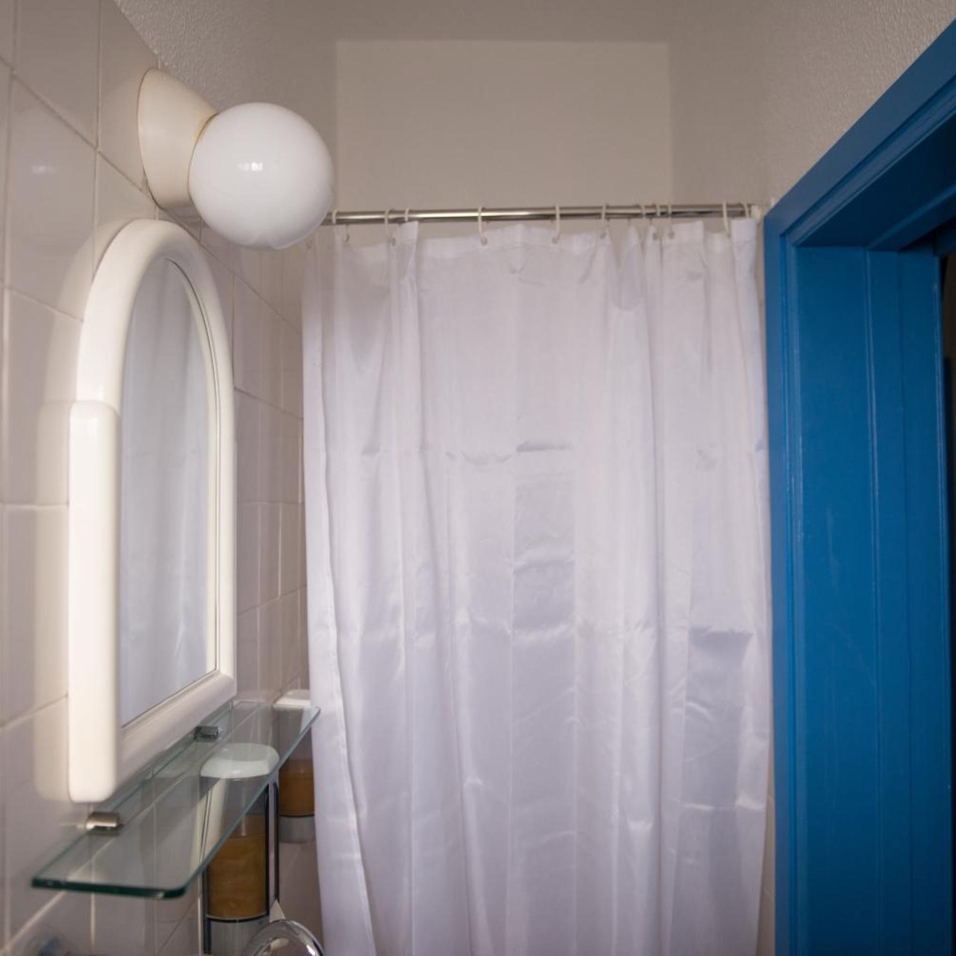Le Village Hotel 50/50