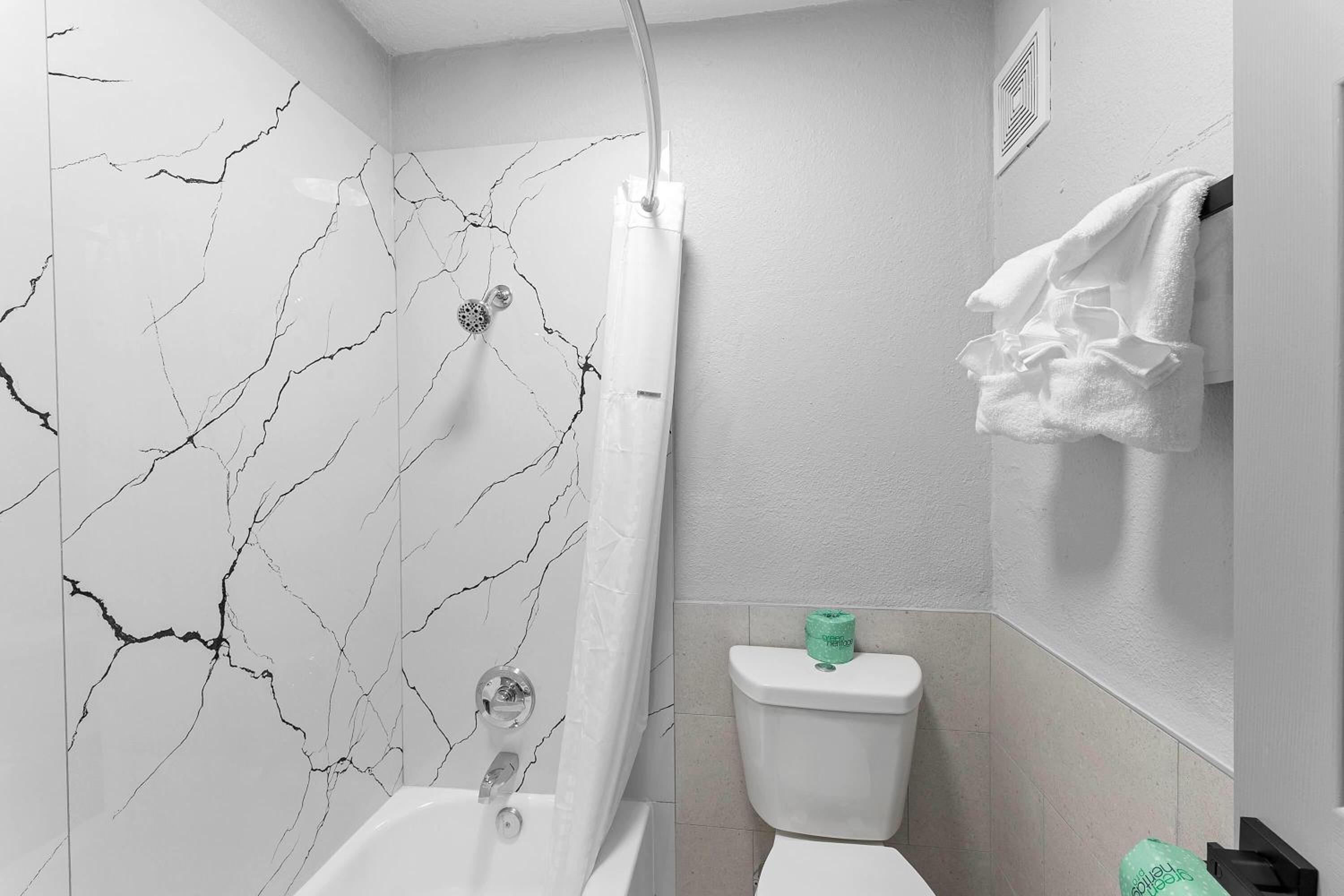 Baymont by Wyndham San Antonio Near Lackland AFB 30/30